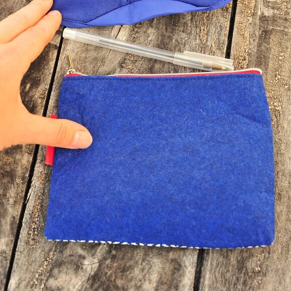 3pcs Kit Felt Carry On Purse Travel Bag Sleep Mask Pen Compact Essentials - Picture 6 of 6